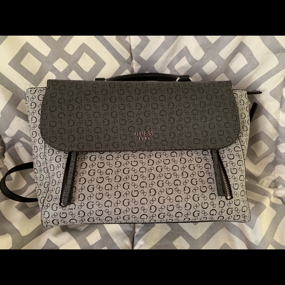 GUESS purse